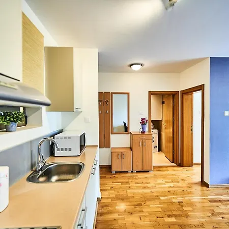 Luxury Przno Milocer Апартаменты *